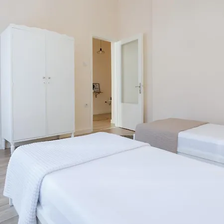 Centro * Kalamata